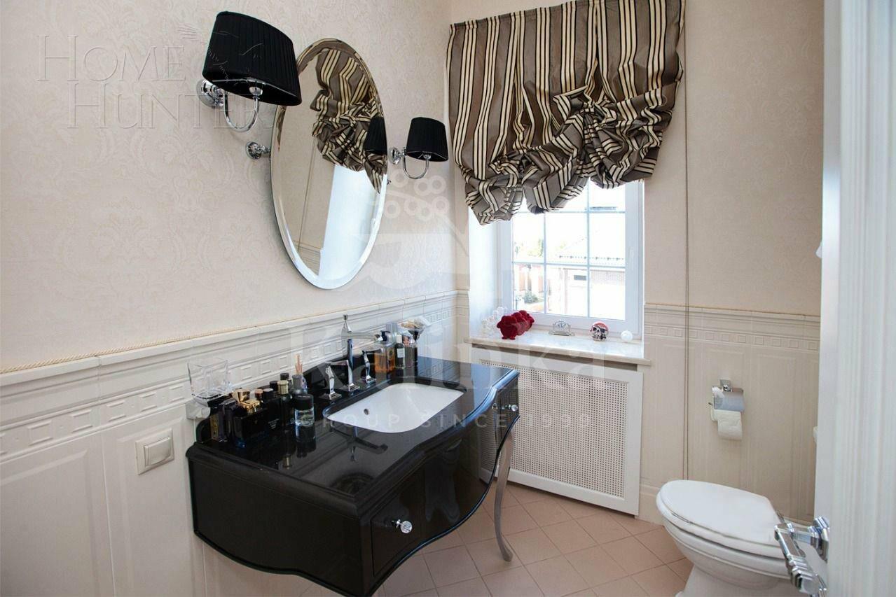 2-этажный коттедж 1 700 м² с отделкой