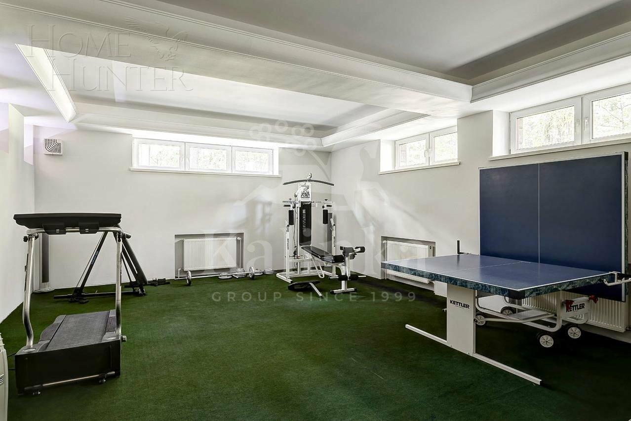 2-этажный коттедж 850 м² с отделкой