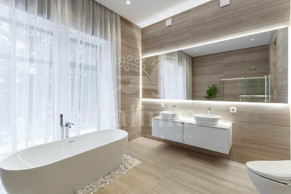 2-этажный коттедж 720 м² с отделкой