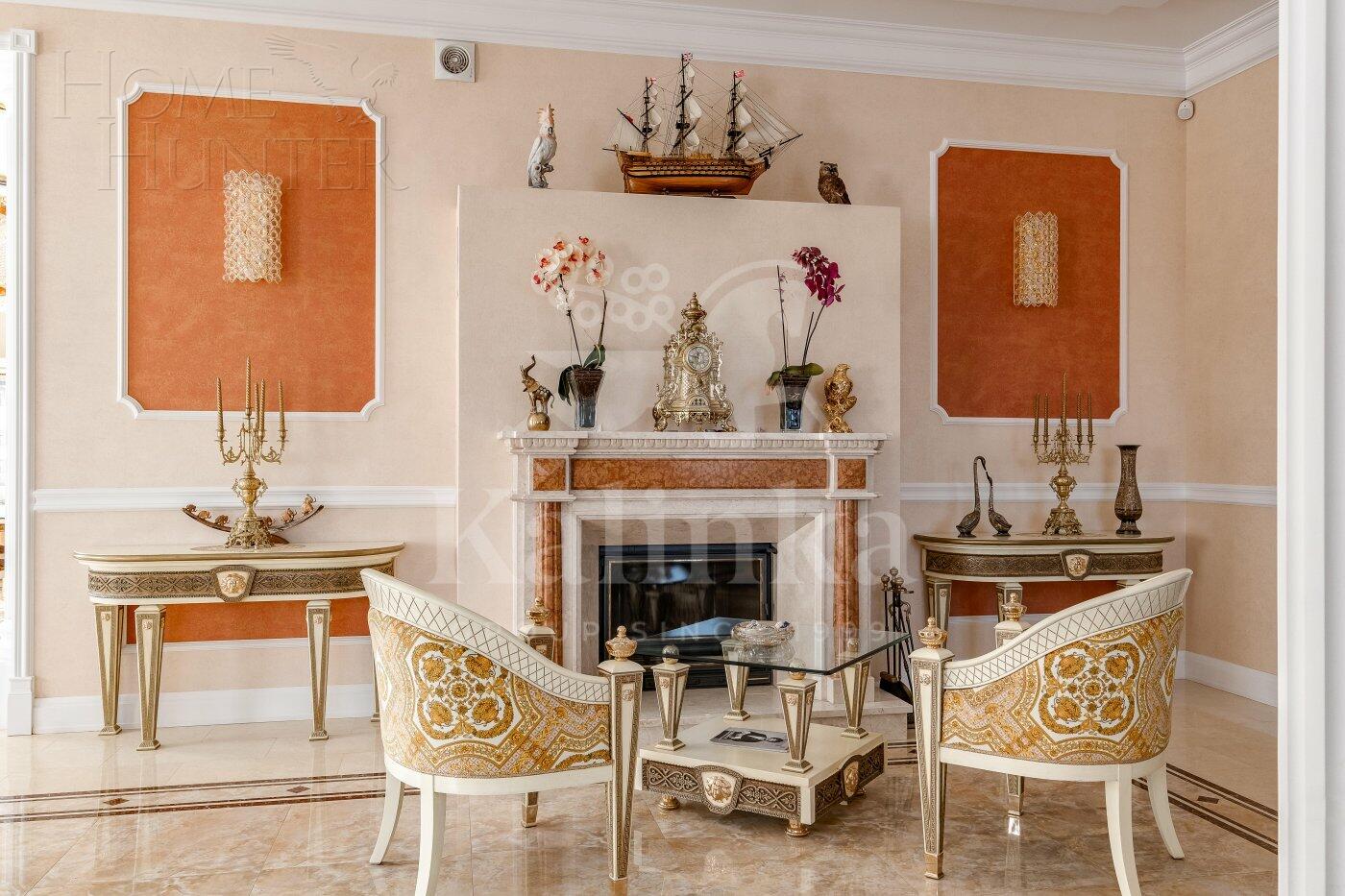 3-этажный коттедж 1 650 м² с отделкой