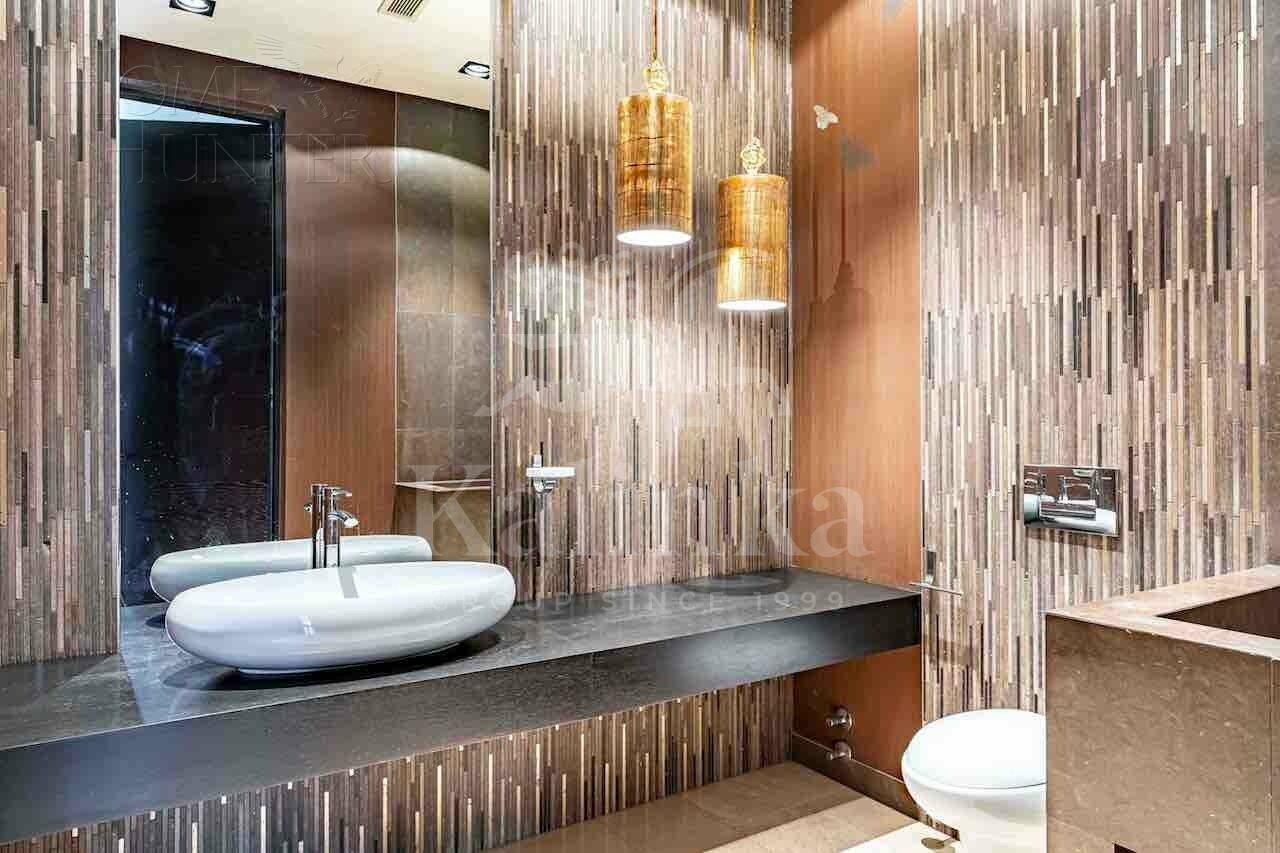 2-этажный коттедж 1 377 м² с отделкой