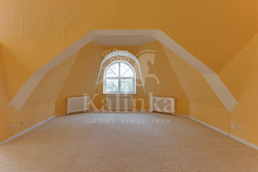 2-этажный коттедж 700 м² с отделкой