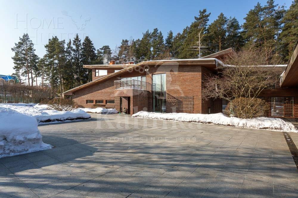 2-этажный коттедж 1 254 м² с отделкой