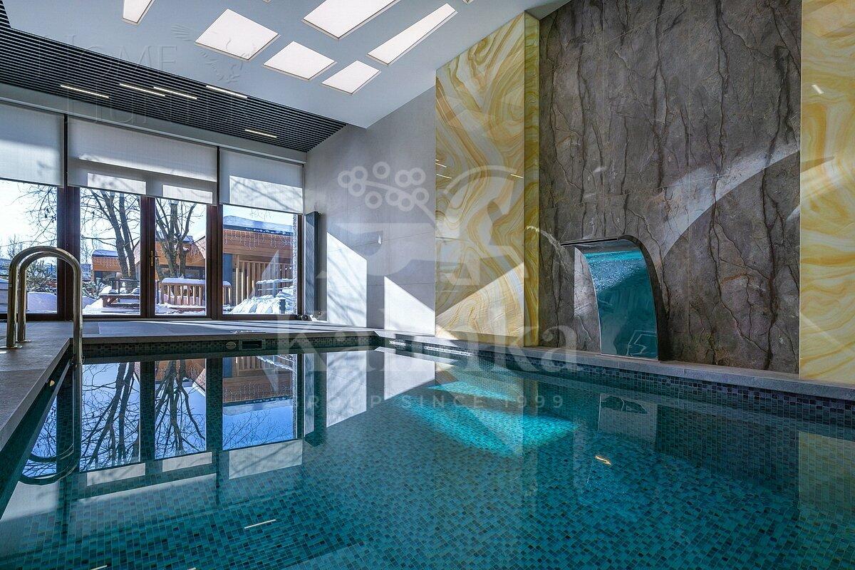 2-этажный коттедж 590 м² с отделкой