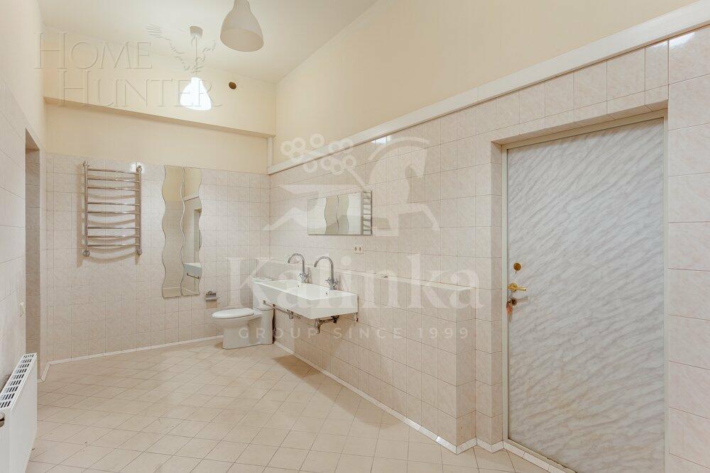 2-этажный коттедж 700 м² с отделкой