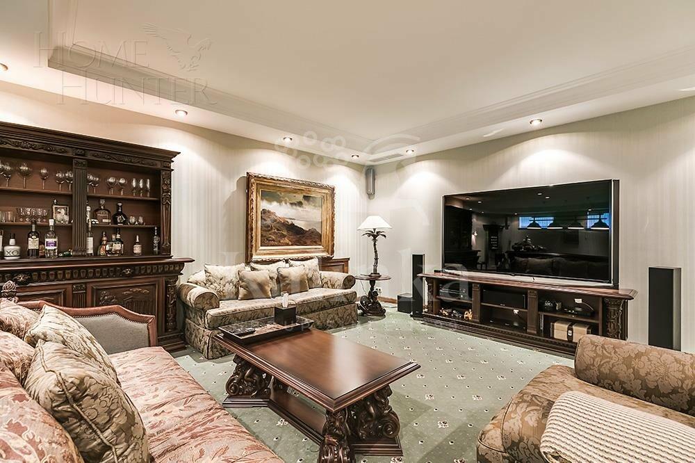 3-этажный коттедж 1 500 м² с отделкой