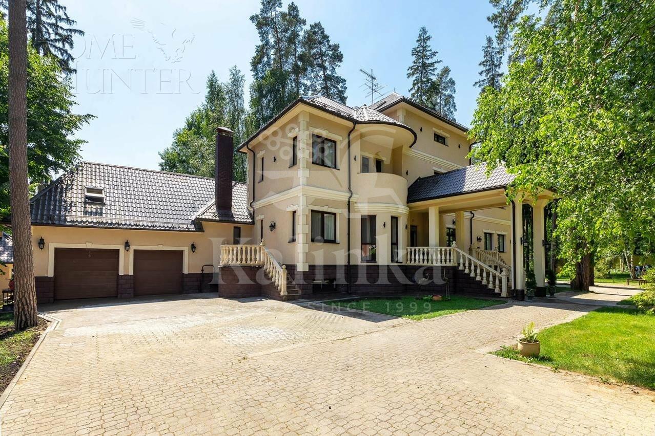 2-этажный коттедж 850 м² с отделкой