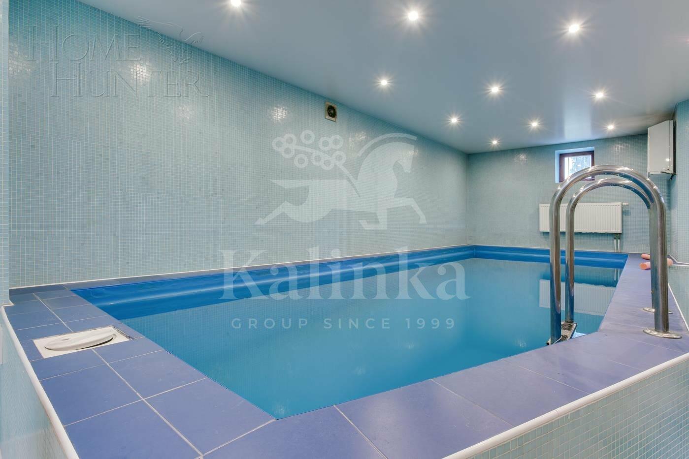 2-этажный коттедж 550 м² с отделкой