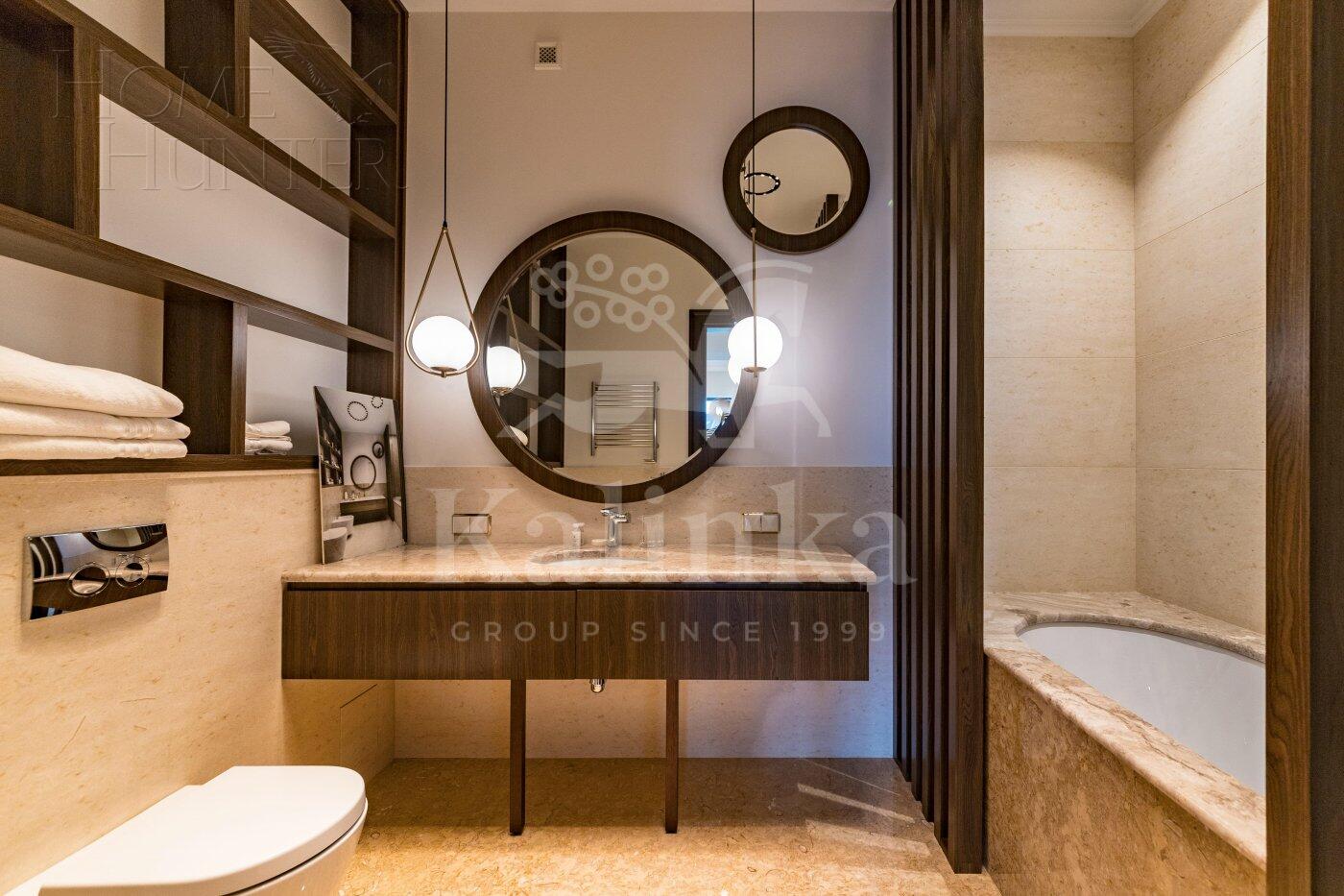 2-этажный коттедж 961 м² с отделкой