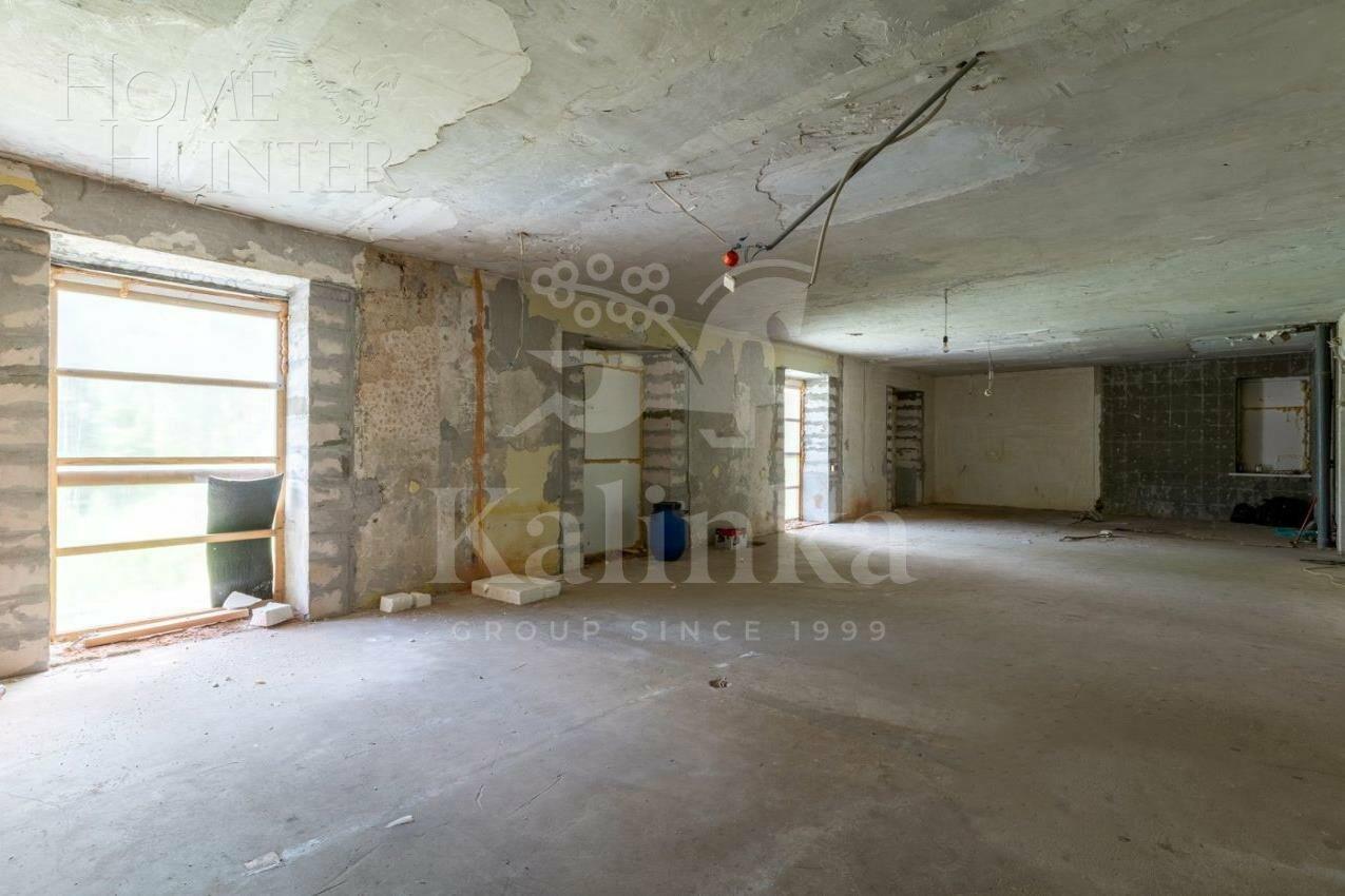 3-этажный коттедж 800 м² без отделки