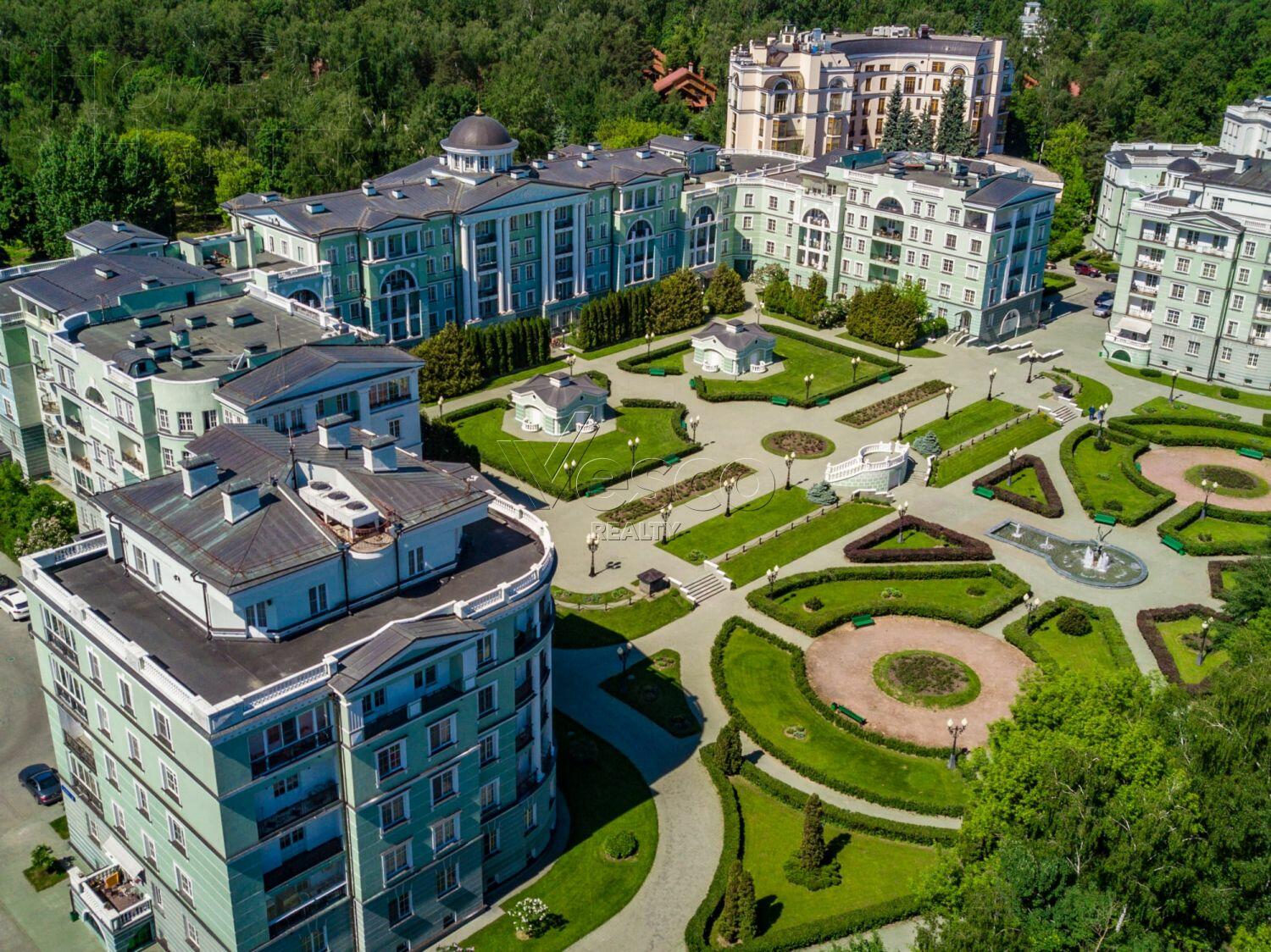 5-КОМН. КВАРТИРА С ОТДЕЛКОЙ 202 М² НА 3 ЭТАЖЕ