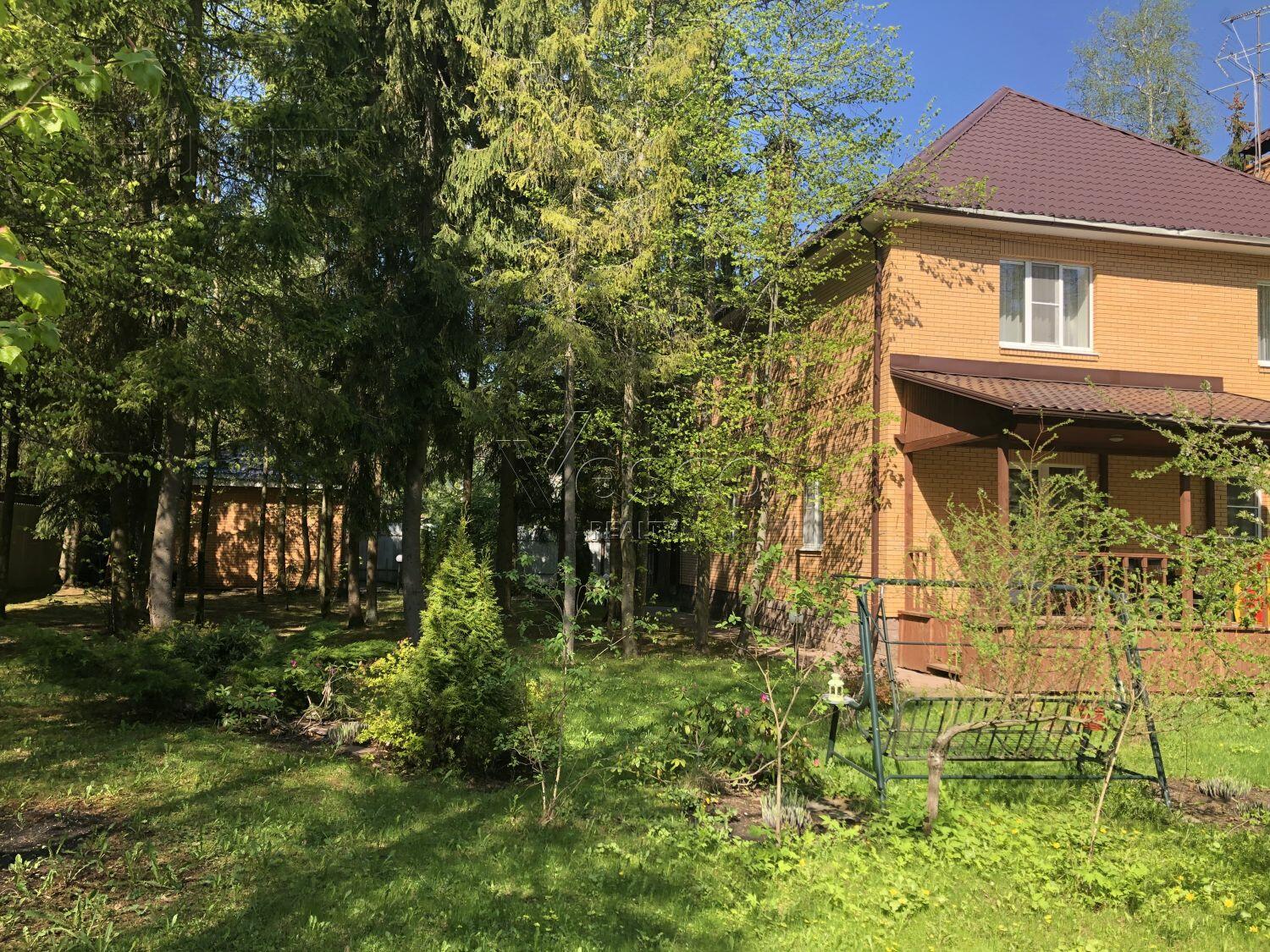 3-этажный коттедж 256 м² с отделкой