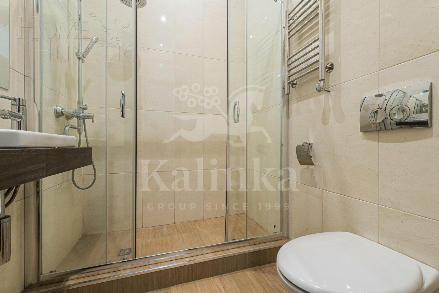 2-этажный таунхаус 380 м² с отделкой