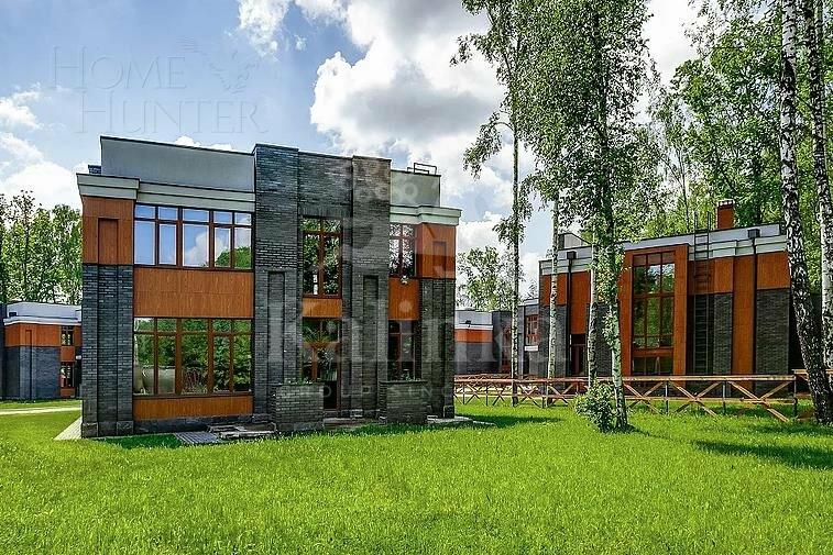 2-этажный коттедж 260 м² без отделки