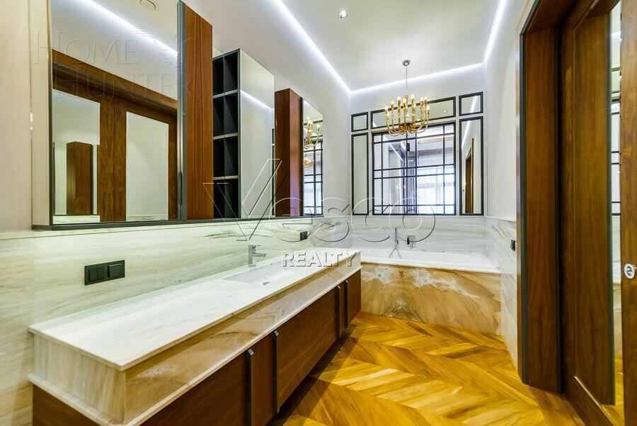 2-этажный коттедж 989.7 м² с отделкой