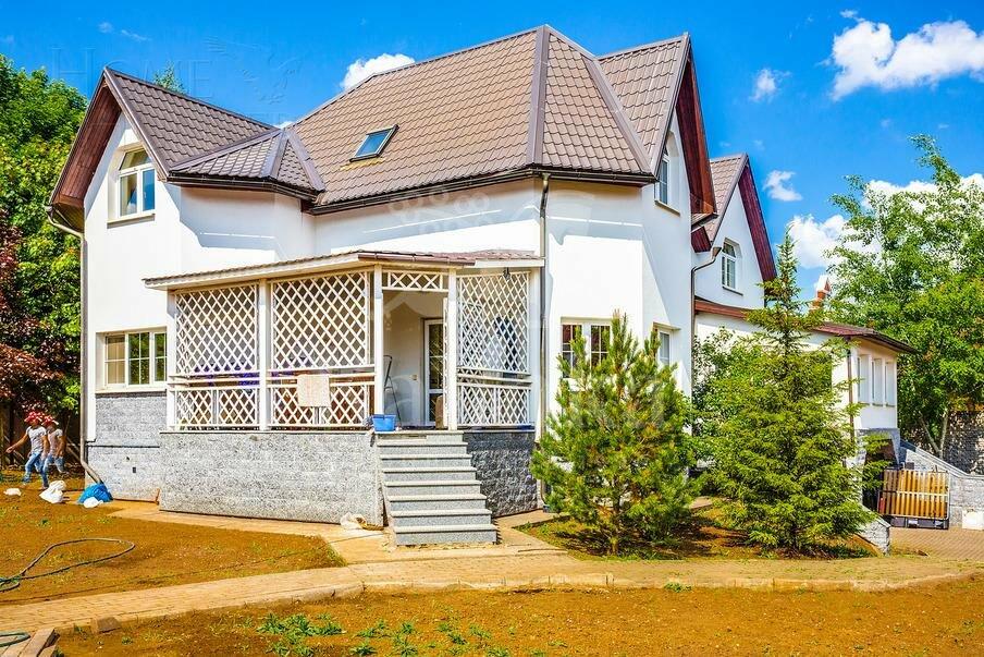2-этажный коттедж 750 м² с отделкой