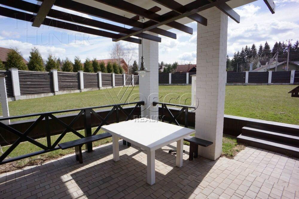 2-этажный коттедж 560 м² с отделкой