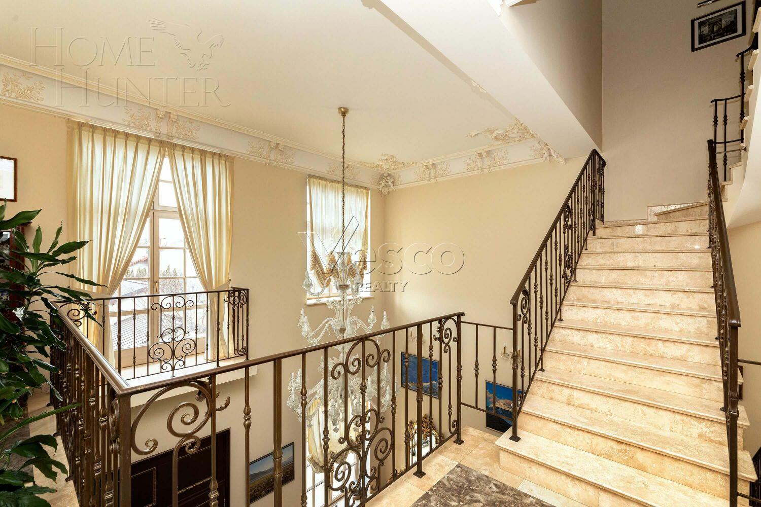 2-этажный коттедж 980 м² с отделкой