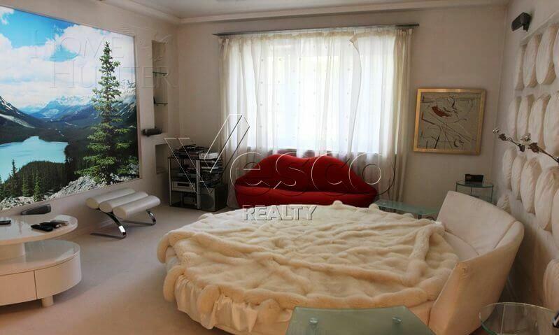 2-этажный коттедж 900 м² с отделкой