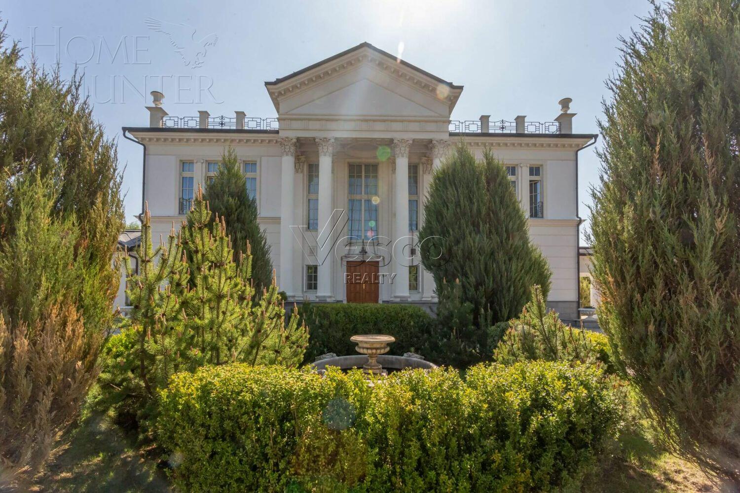 2-этажный коттедж 980 м² с отделкой