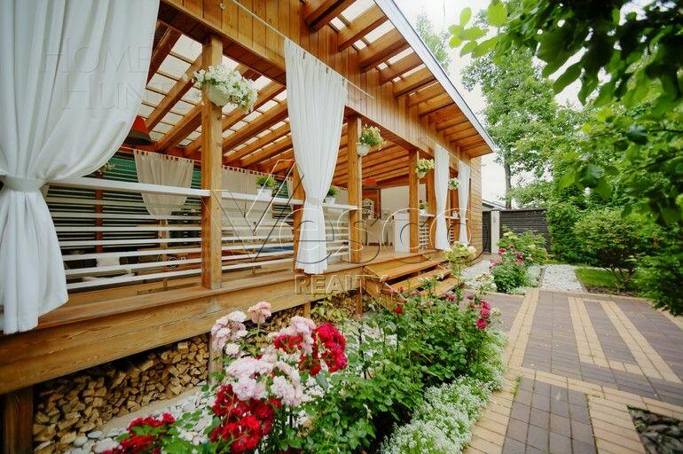 3-этажный коттедж 500 м² с отделкой