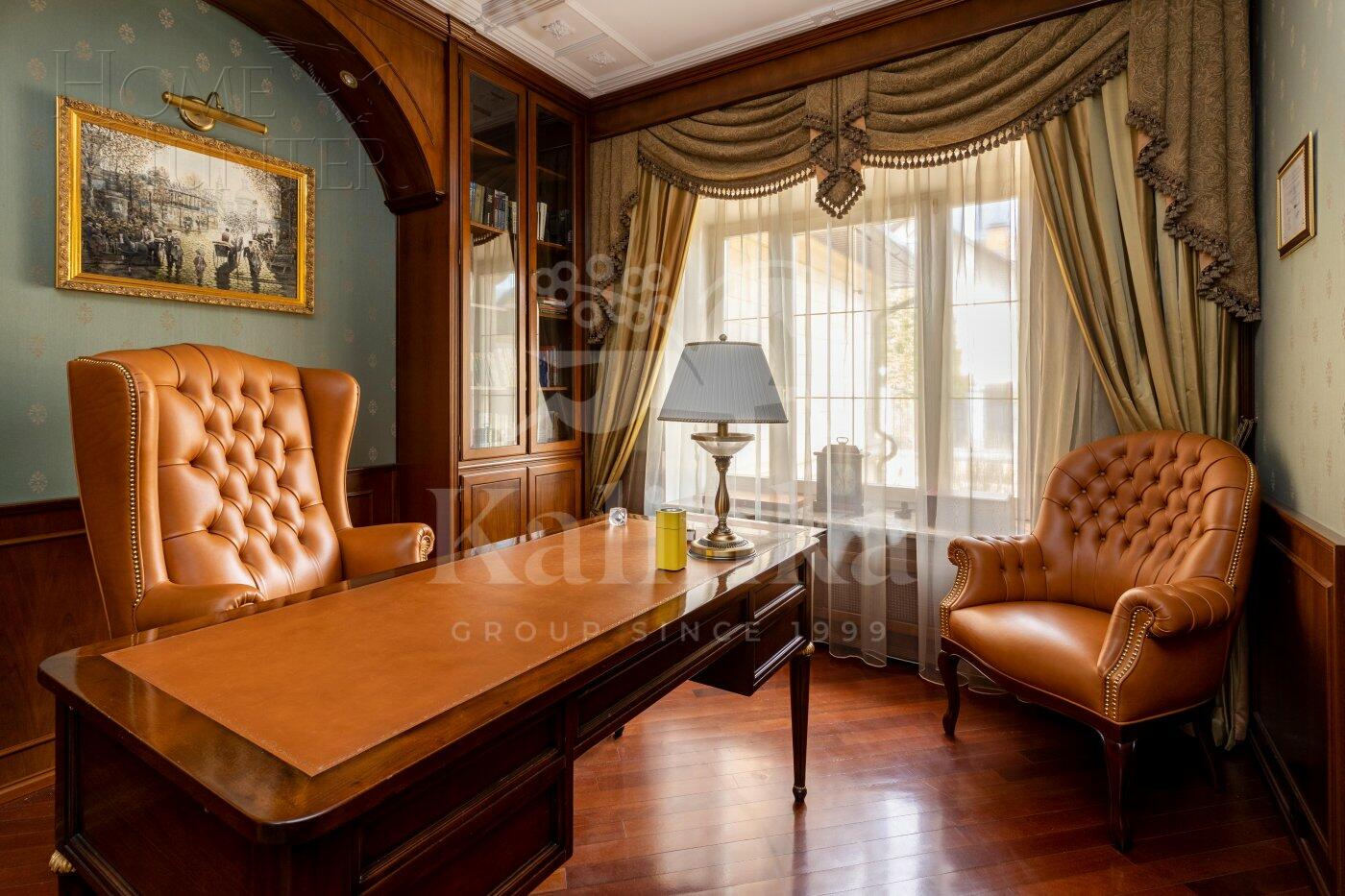 2-этажный коттедж 660 м² с отделкой