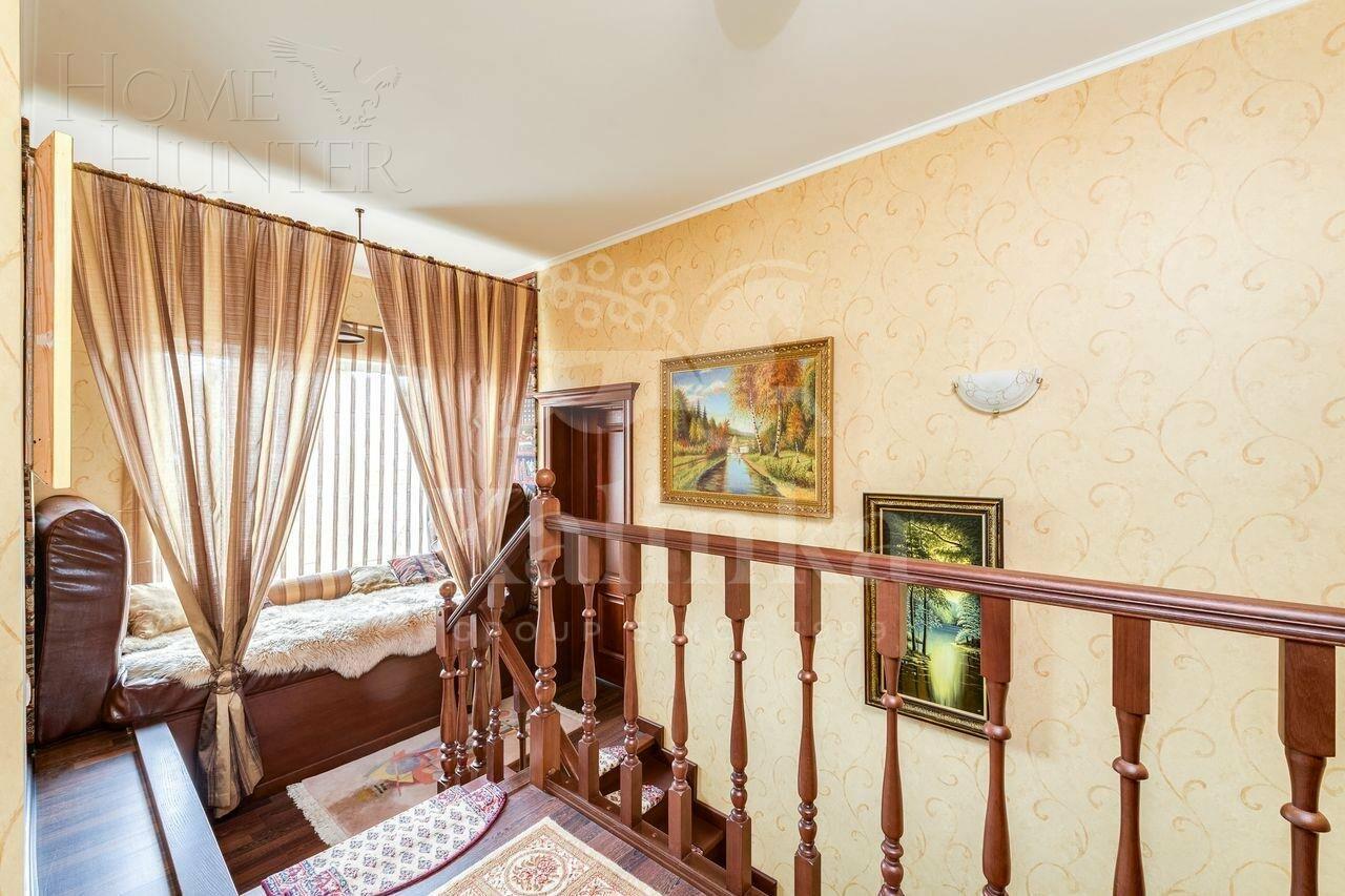 2-этажный коттедж 397 м² с отделкой