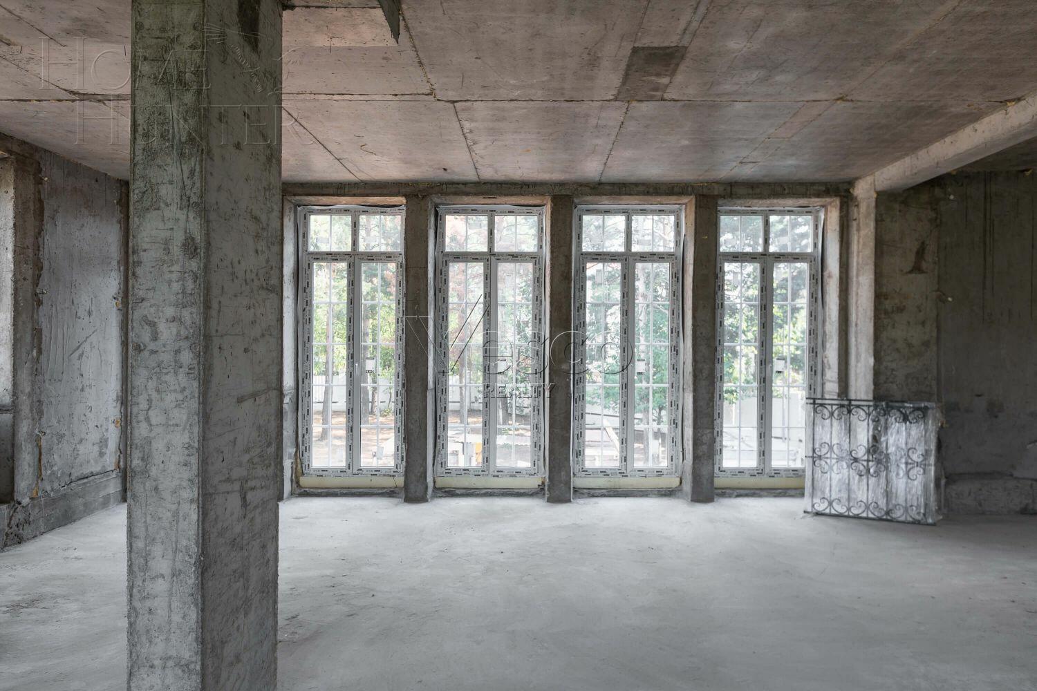 3-этажный коттедж 320 м² без отделки