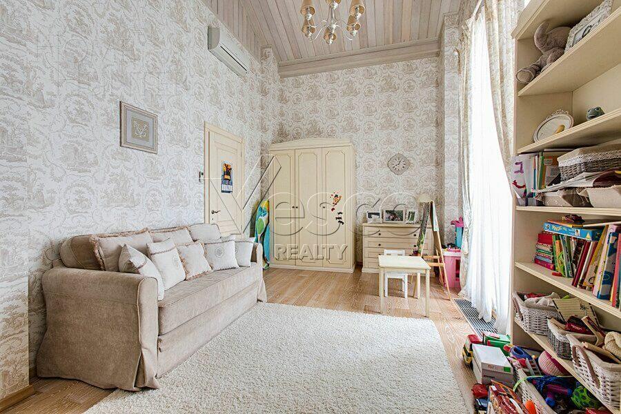 2-этажный коттедж 800 м² с отделкой