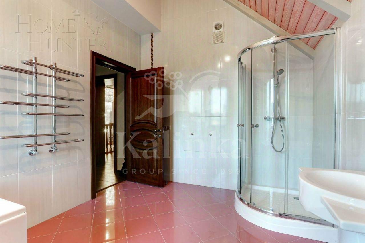 2-этажный коттедж 500 м² с отделкой