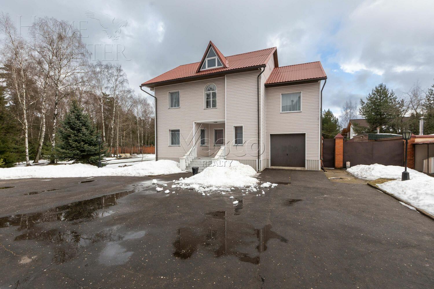 2-этажный коттедж 1 500 м² с отделкой