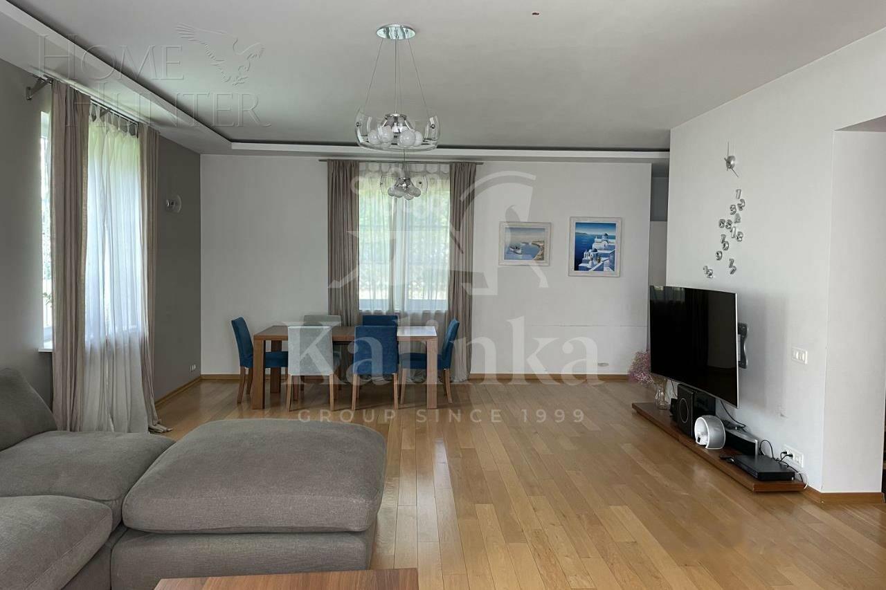 3-этажный коттедж 362 м² с отделкой