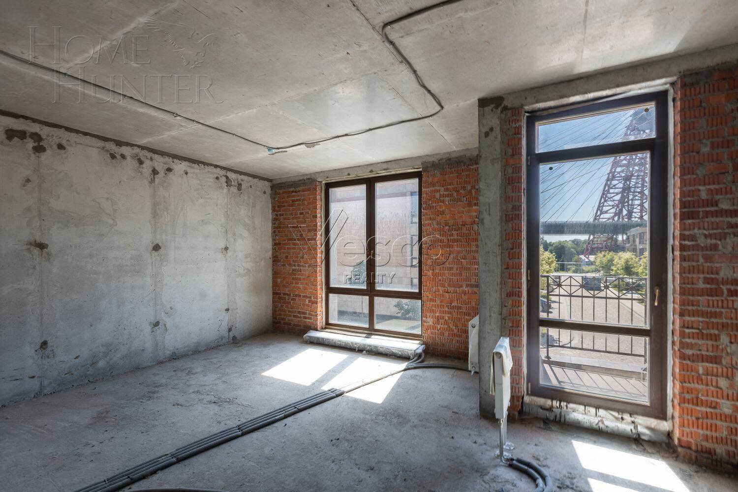 4-УРОВНЕВЫЙ ТАУНХАУС БЕЗ ОТДЕЛКИ 420 М² НА 1 ЭТАЖЕ