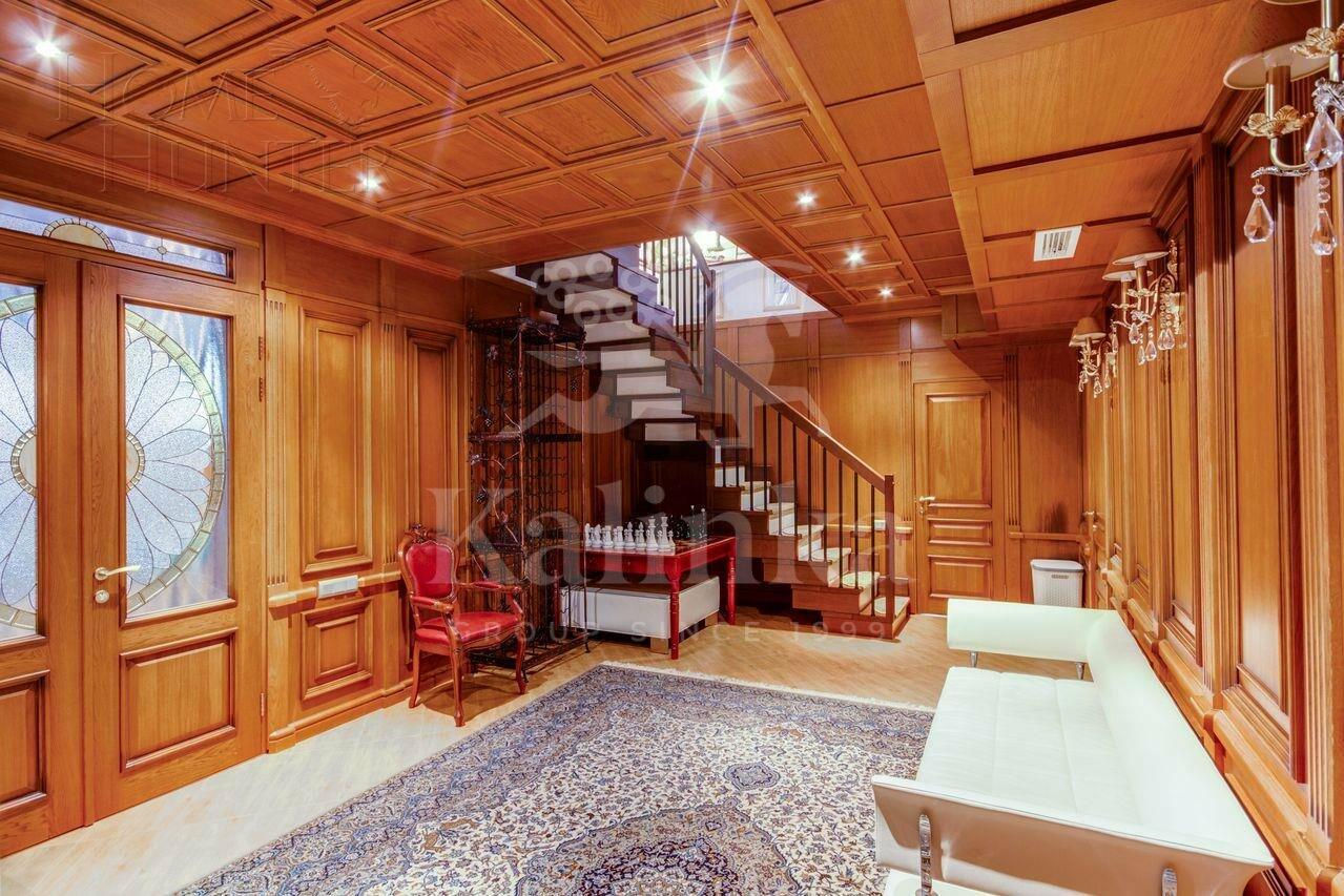 2-этажный коттедж 430 м² с отделкой