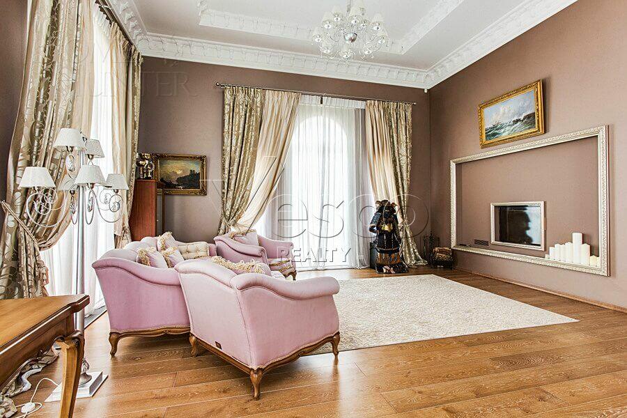 2-этажный коттедж 800 м² с отделкой