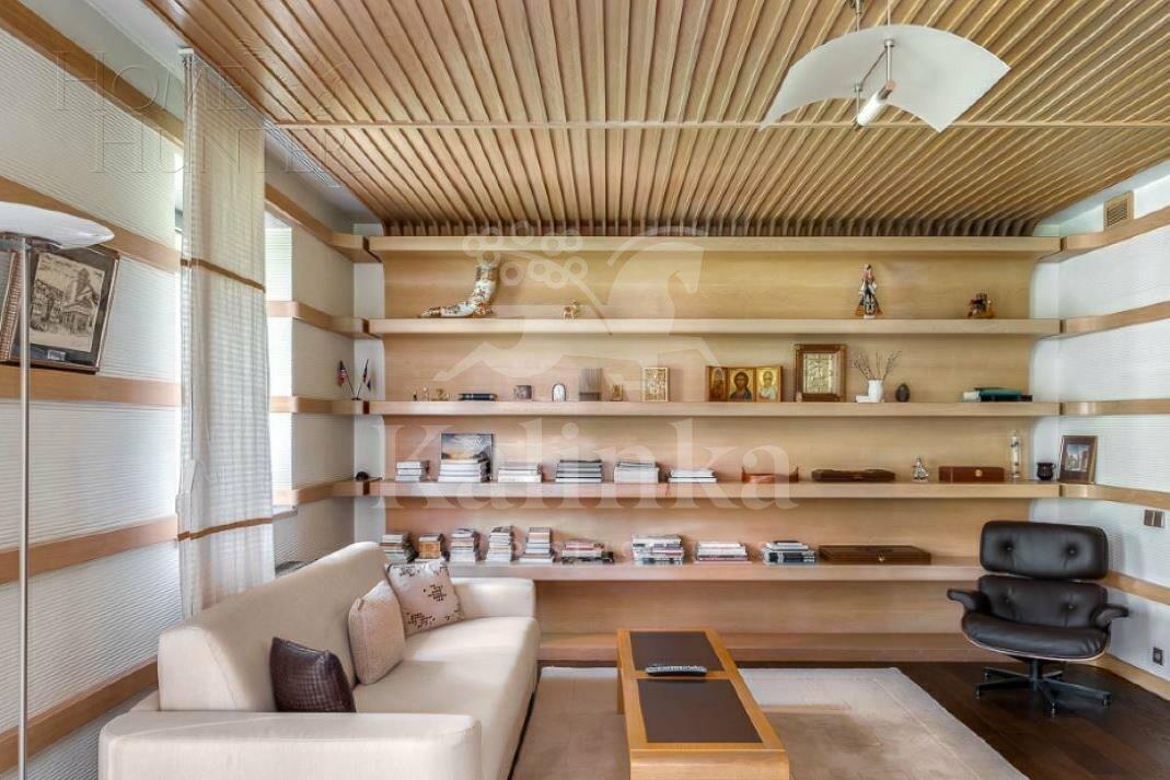 3-этажный коттедж 890.8 м² с отделкой