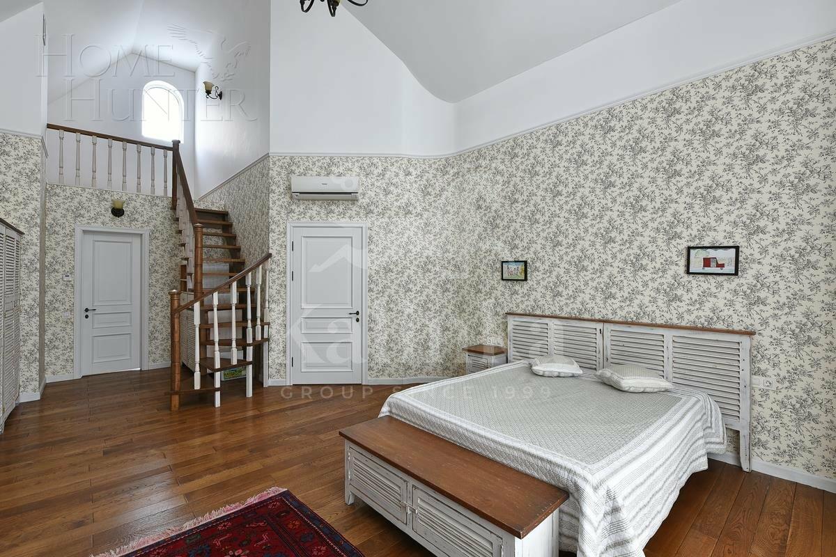 2-этажный коттедж 435 м² с отделкой