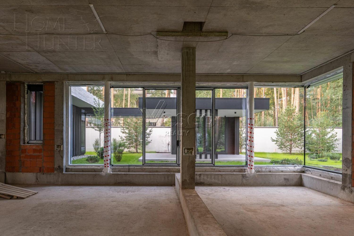 2-этажный коттедж 1 050 м² без отделки