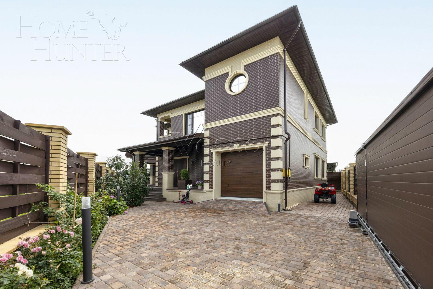 2-этажный коттедж 270 м² с отделкой