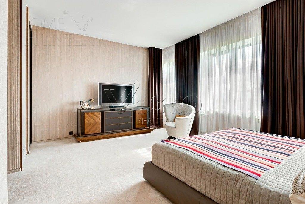 2-этажный коттедж 438 м² с отделкой