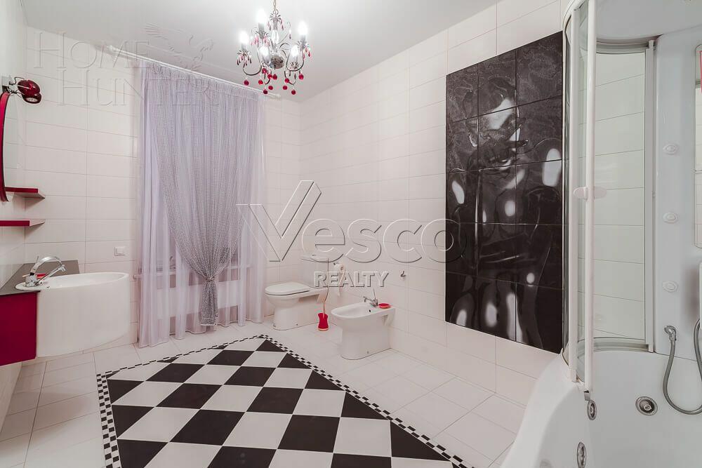 2-этажный коттедж 800 м² с отделкой