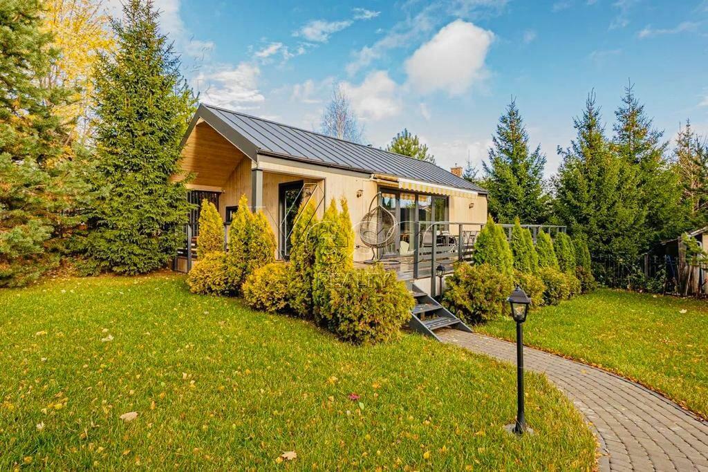 2-этажный коттедж 220 м² с отделкой