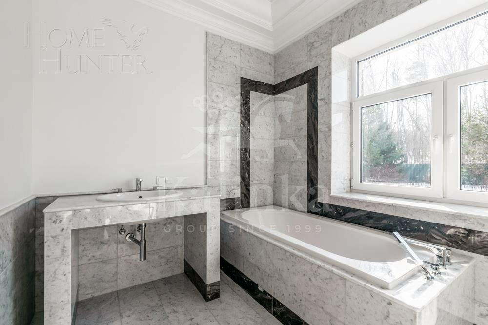 2-этажный коттедж 500 м² без отделки