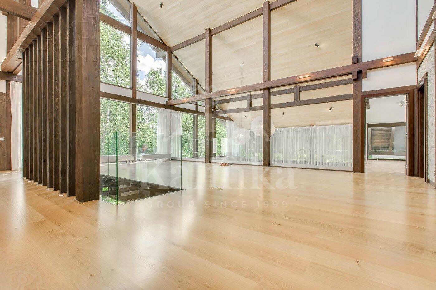 2-этажный коттедж 500 м² с отделкой