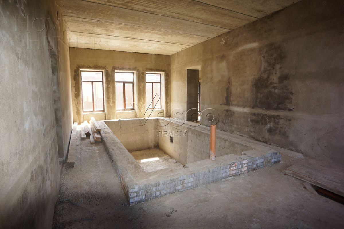 3-этажный коттедж 1 410 м² без отделки