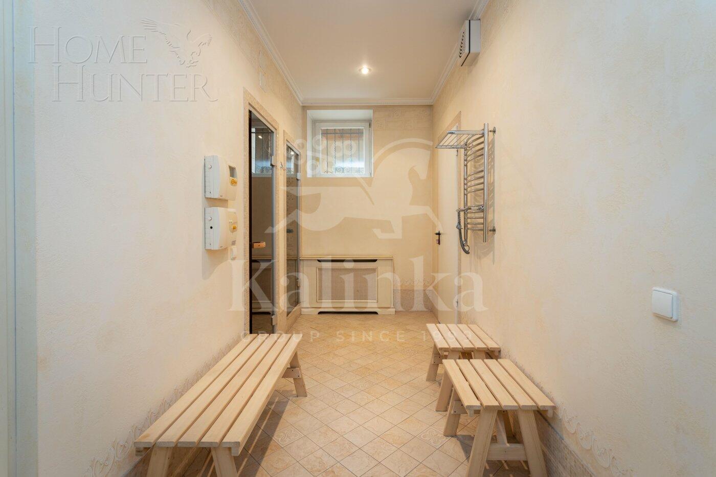 2-этажный коттедж 660 м² с отделкой