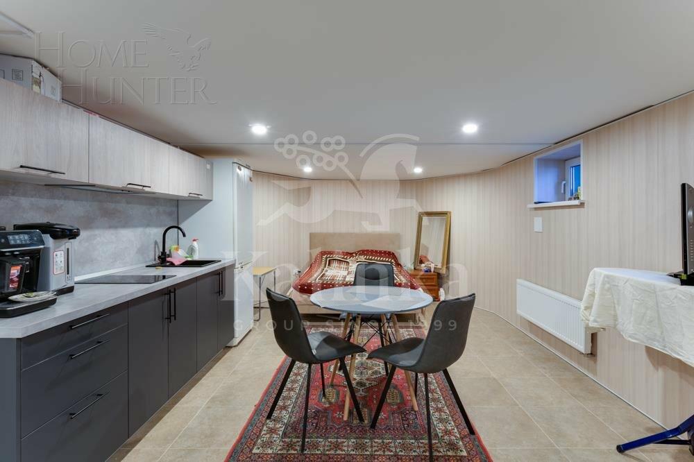 3-этажный коттедж 400 м² с отделкой