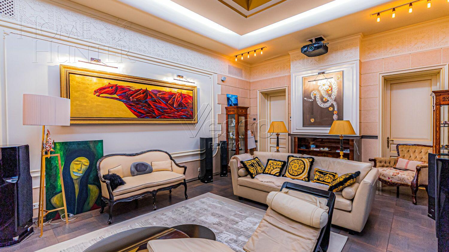 2-этажный коттедж 980 м² с отделкой