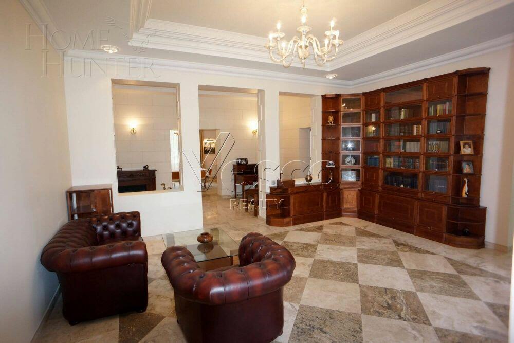 2-этажный коттедж 850 м² с отделкой