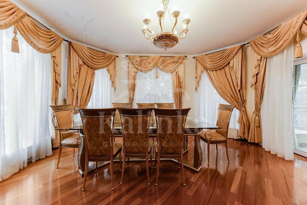 2-этажный коттедж 800 м² с отделкой